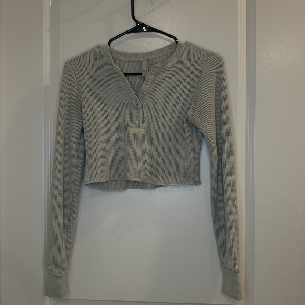 Women's Waffle Long Sleeve Henley Crop Top